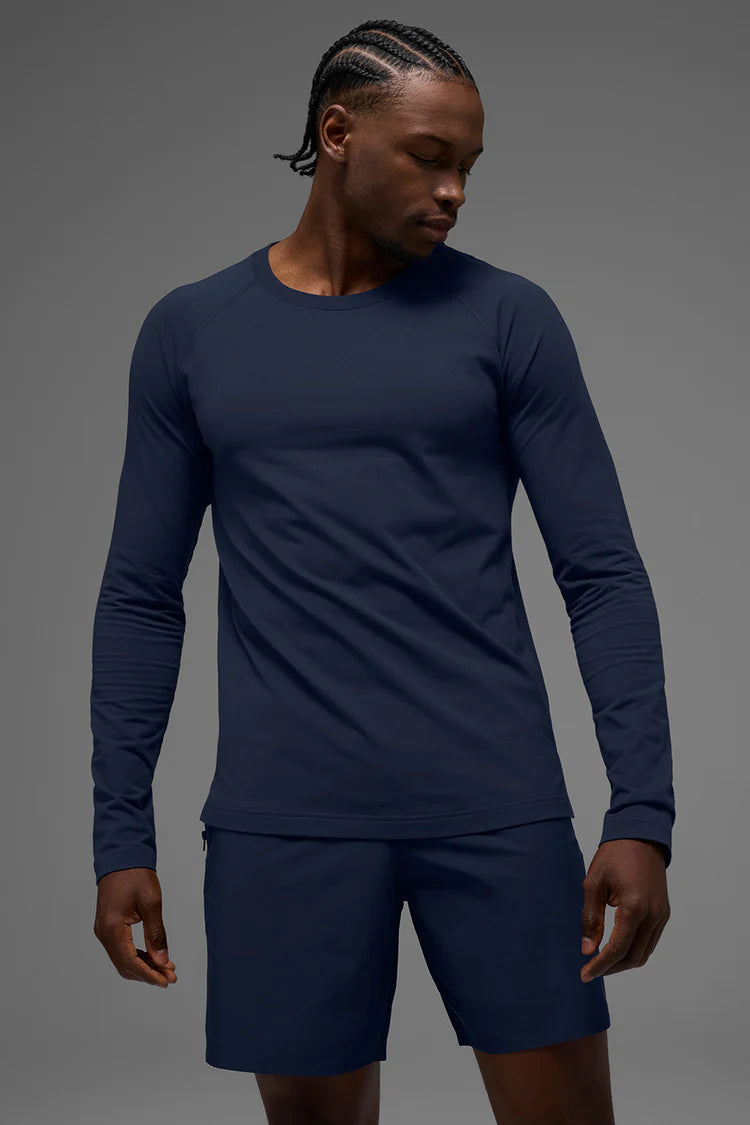 ALO VAPOR CREWNECK LONG SLEEVE