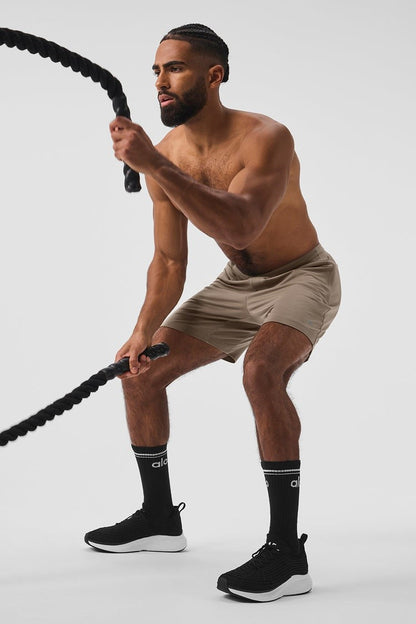 7'' CONQUER REACT PERFORMANCE SHORT