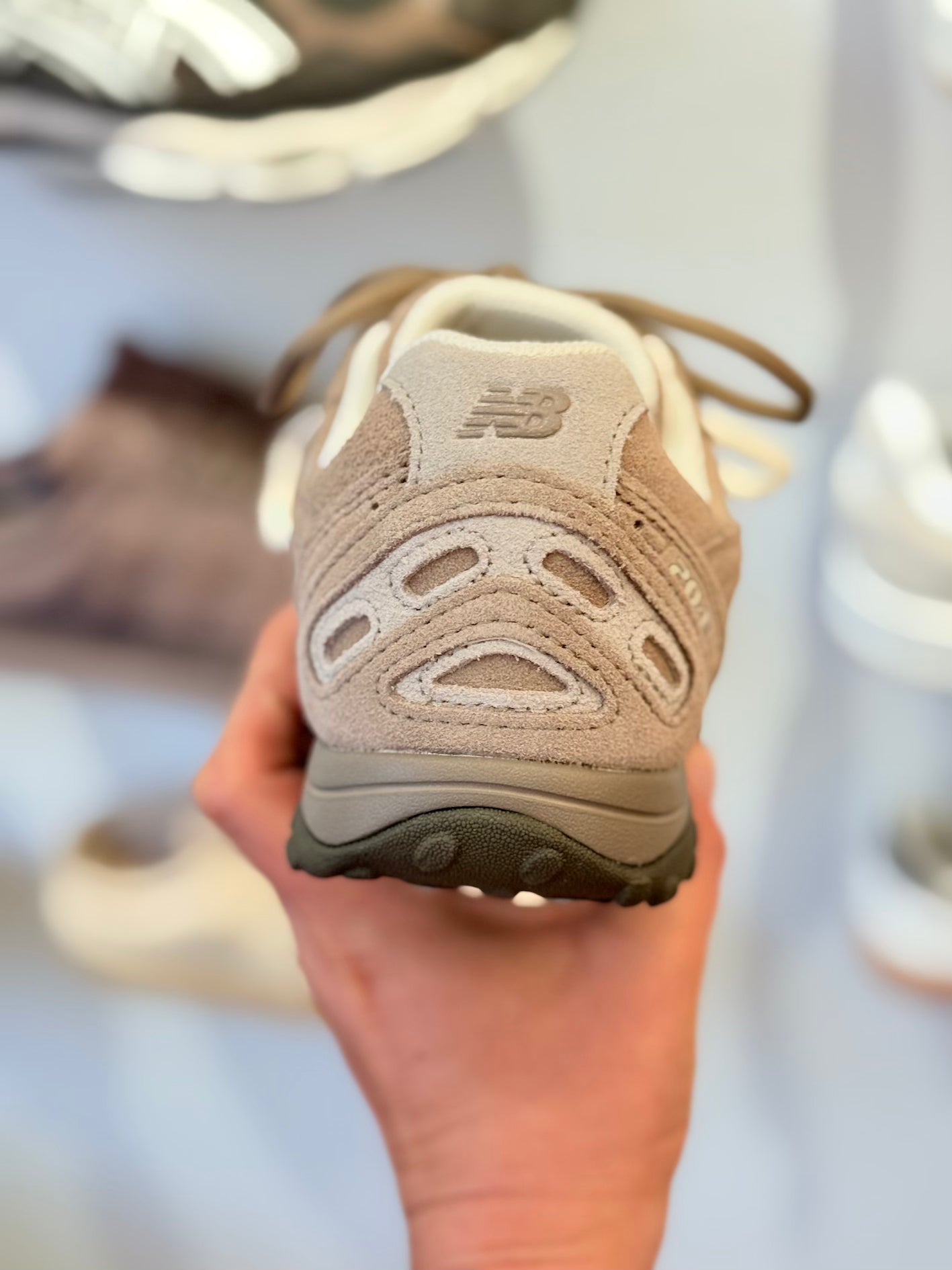 New Balance 204L 'Mushroom Arid Stone'